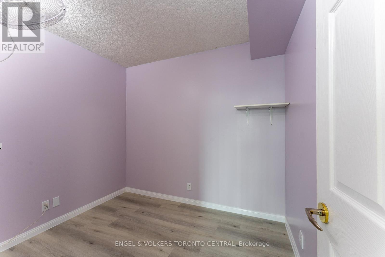 Photo 26 of 715 1 Lee Centre Drive, Toronto ON