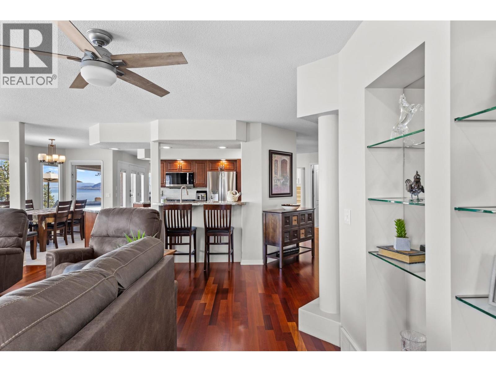 6130 Lipsett Avenue, Peachland
