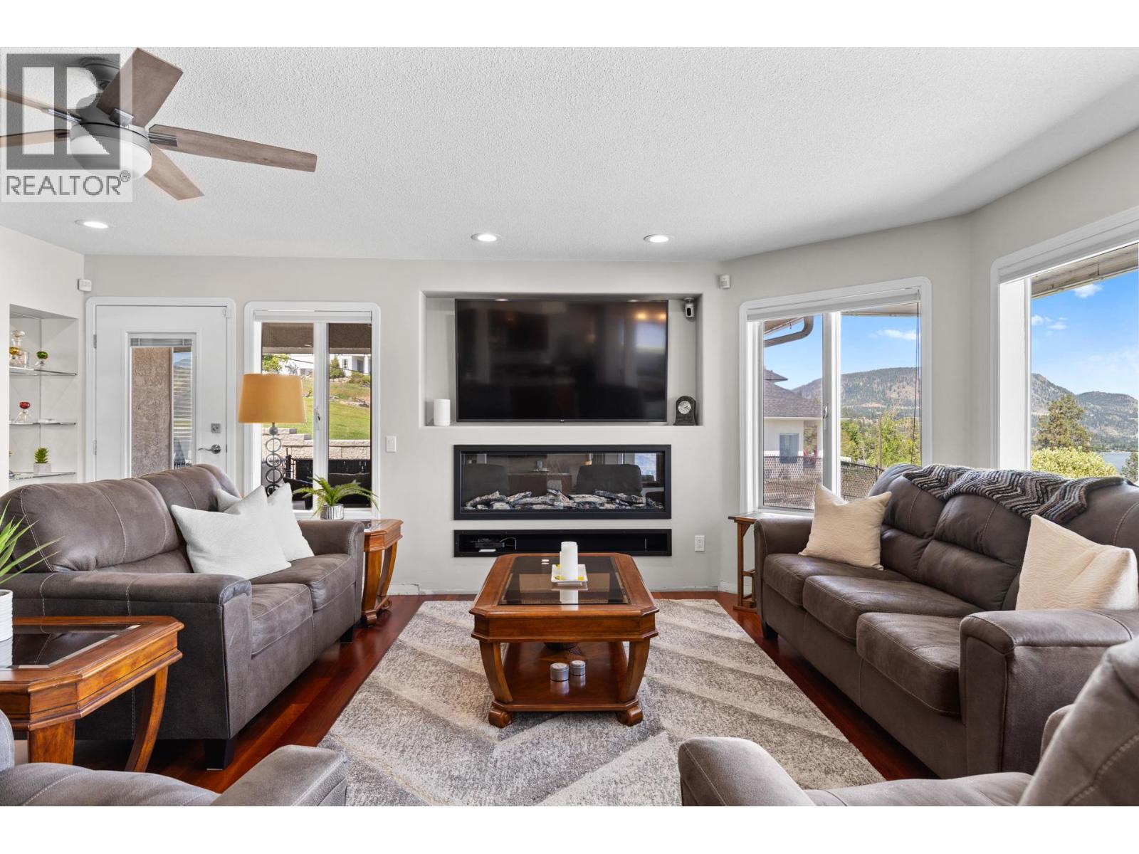 6130 Lipsett Avenue, Peachland