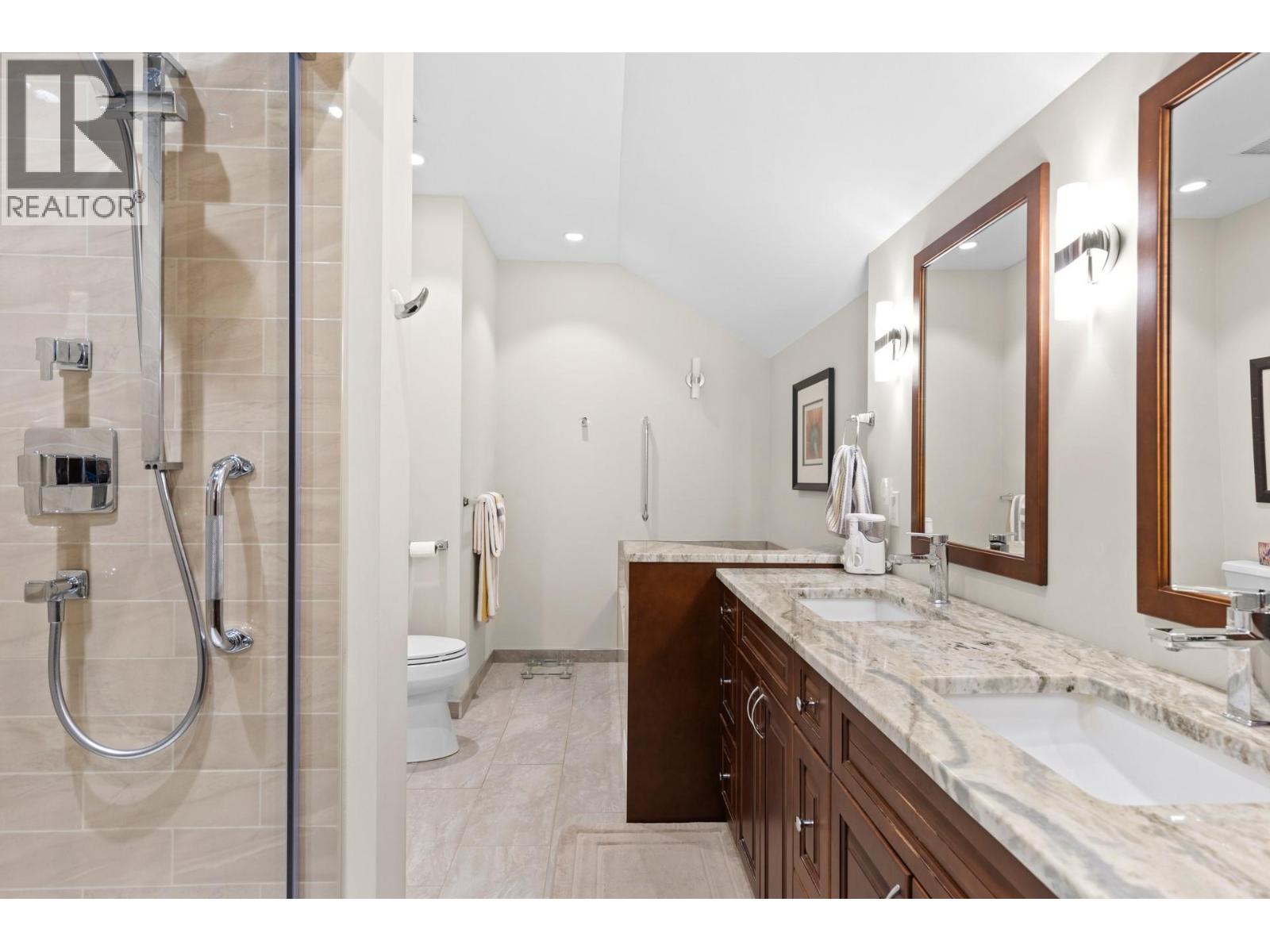 6130 Lipsett Avenue, Peachland
