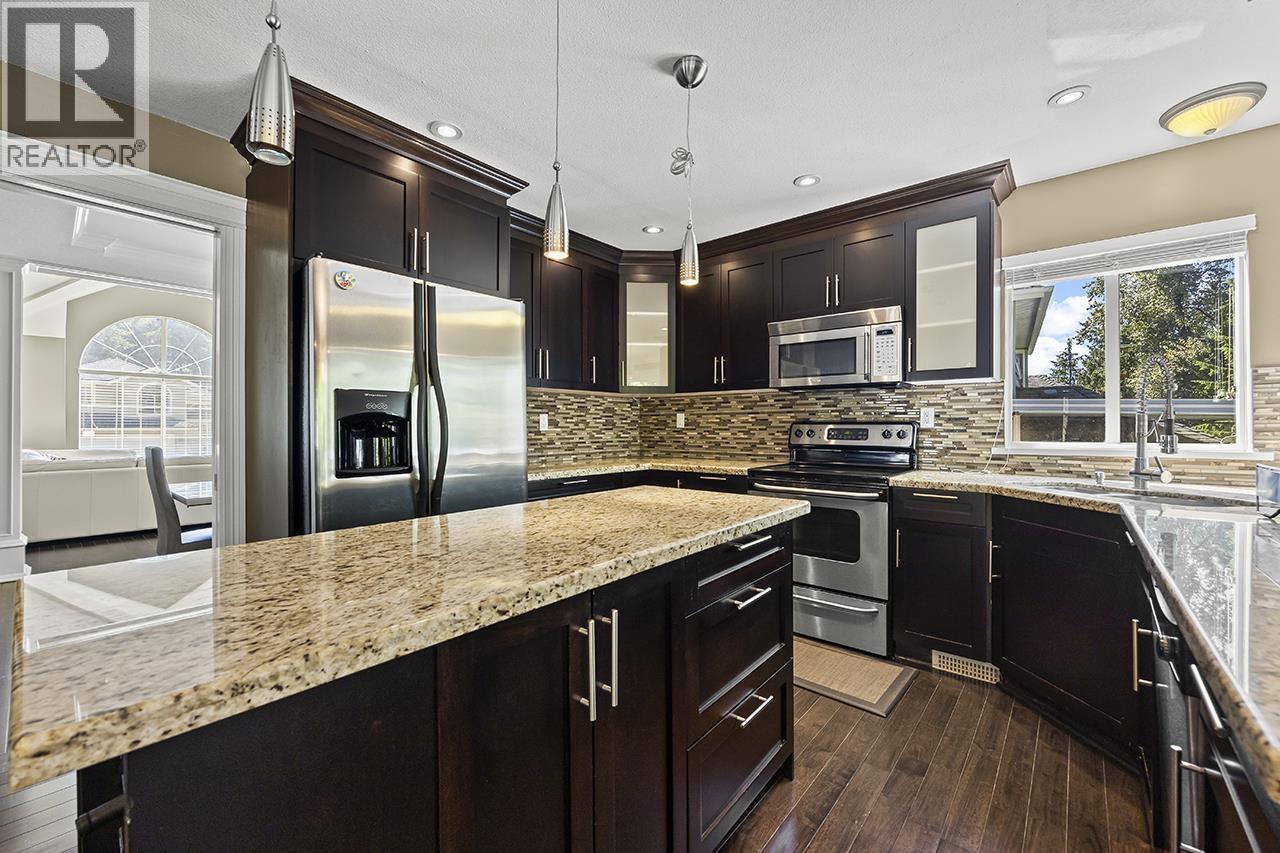 Photo 24 of 1562 Bramble Lane, Coquitlam BC