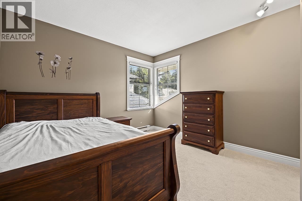 Photo 37 of 1562 Bramble Lane, Coquitlam BC
