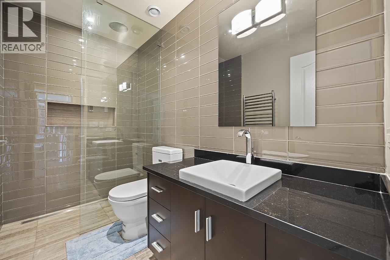 Photo 8 of 1562 Bramble Lane, Coquitlam BC
