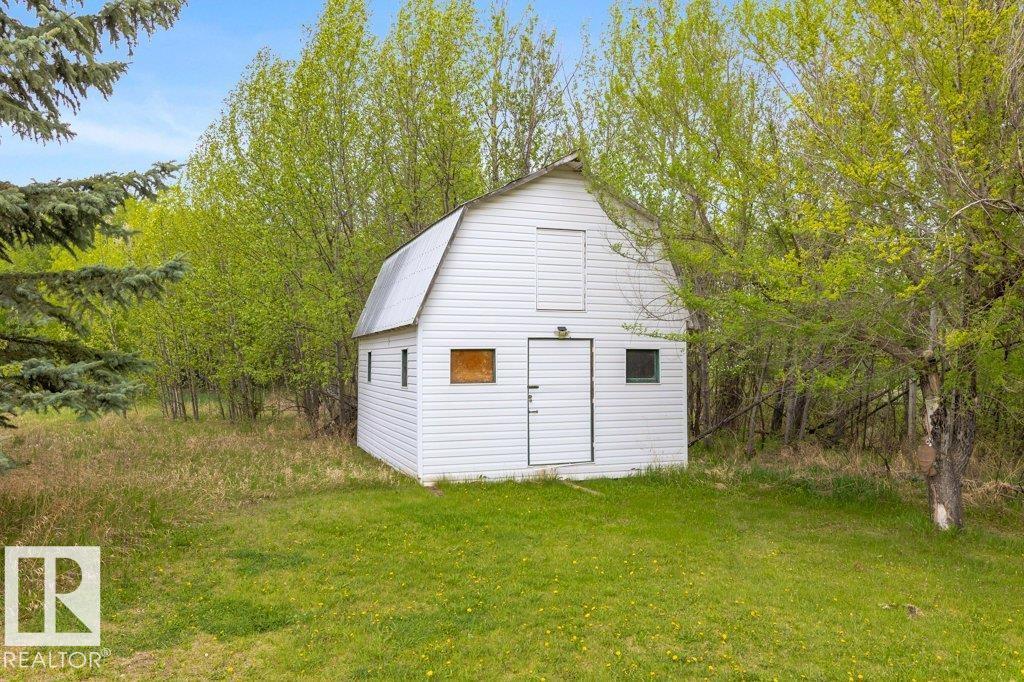 Photo 37 of 10911 A Atim Rd, Rural Parkland County AB