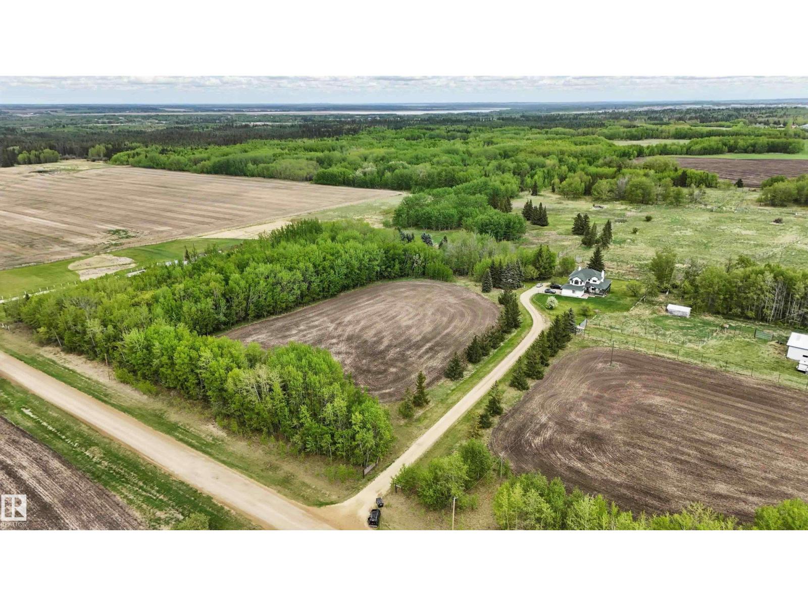 Photo 33 of 10911 A Atim Rd, Rural Parkland County AB