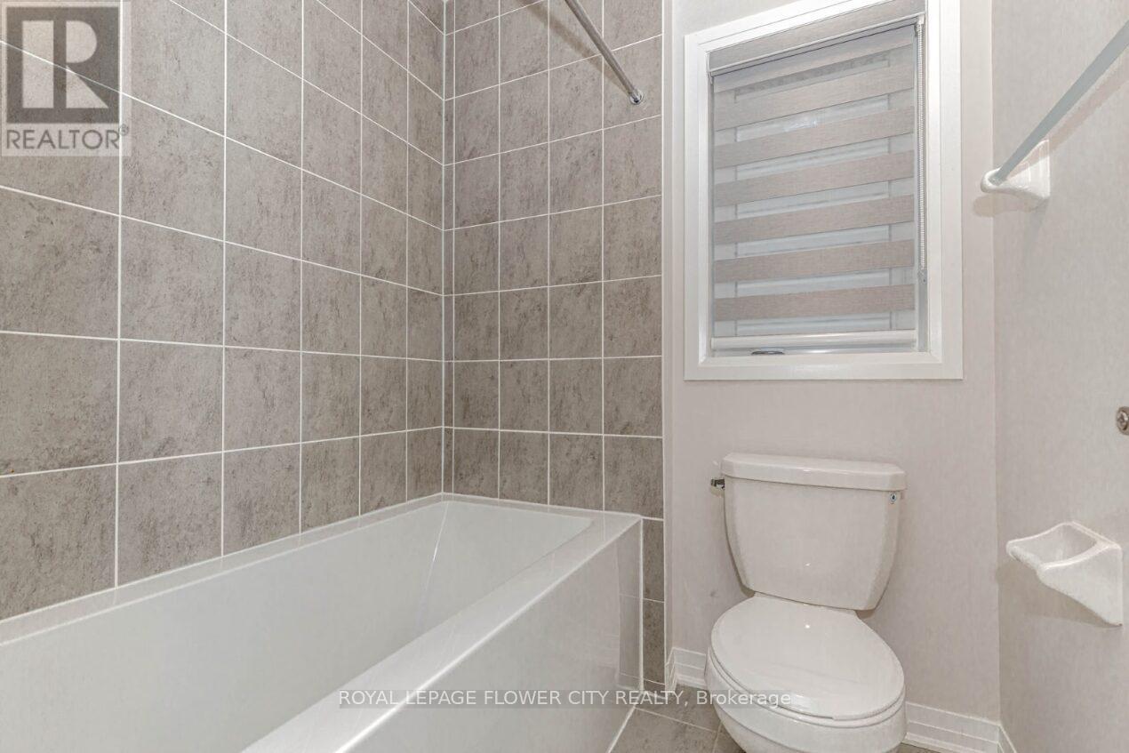Photo 19 of 14 Prince Phillip Boulevard, North Dumfries ON