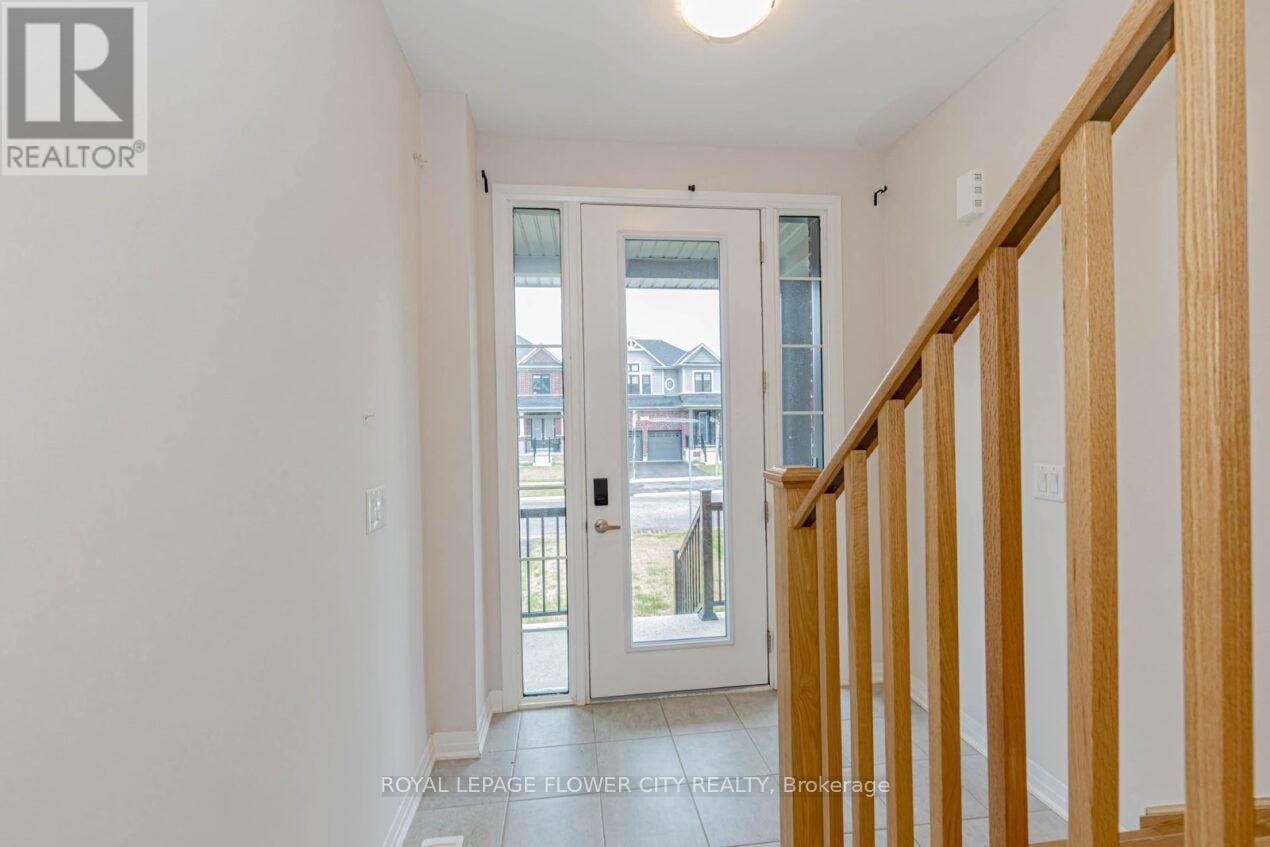 Photo 39 of 14 Prince Phillip Boulevard, North Dumfries ON