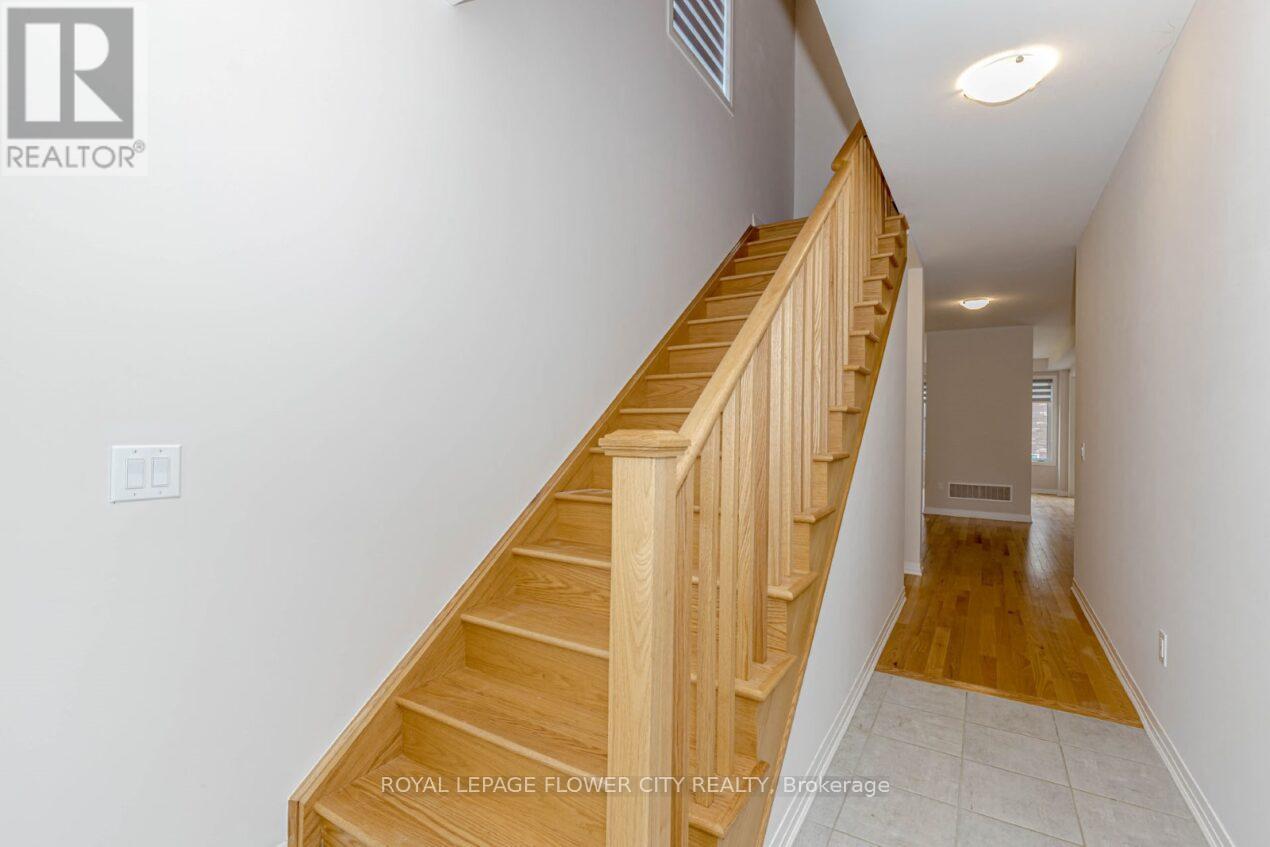 Photo 44 of 14 Prince Phillip Boulevard, North Dumfries ON