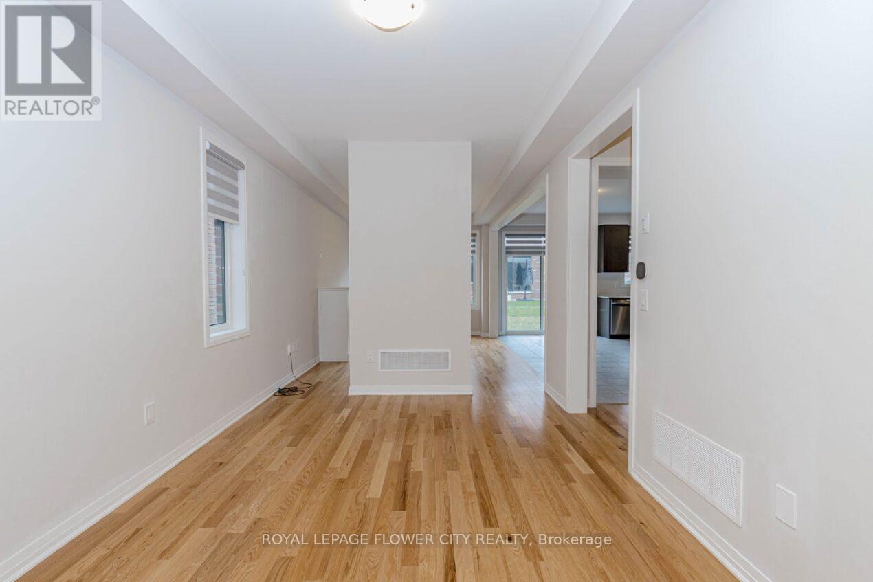 Photo 1 of 14 Prince Phillip Boulevard, North Dumfries ON