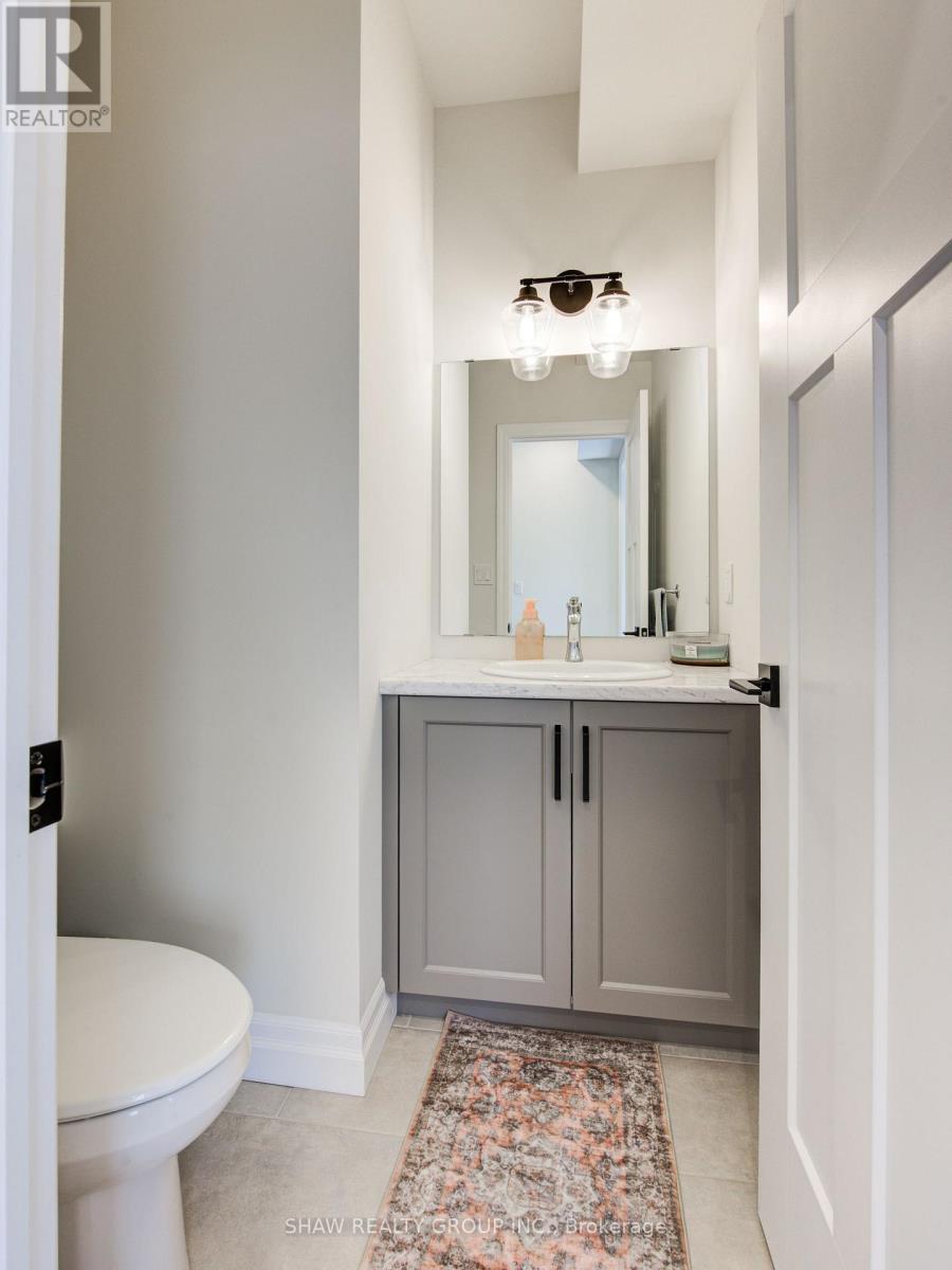 Photo 21 of 111 Livingston Drive, Tillsonburg ON