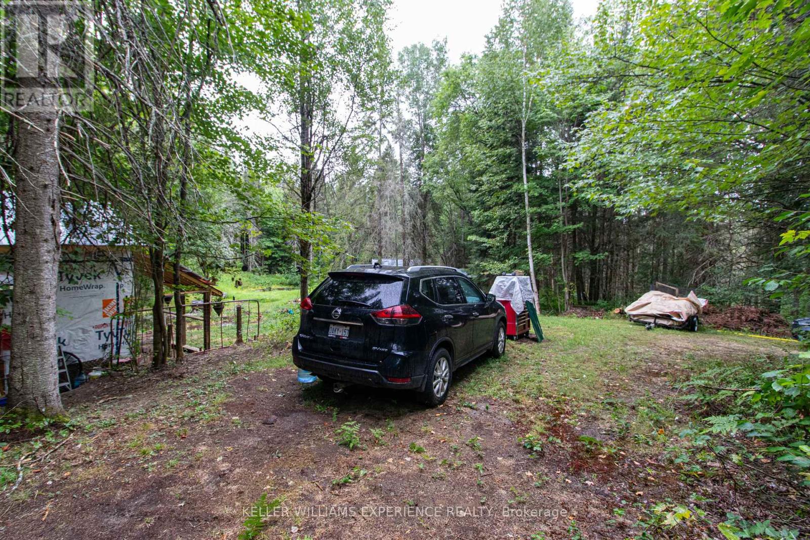Photo 21 of 1415 Long Lake Road, Perry ON