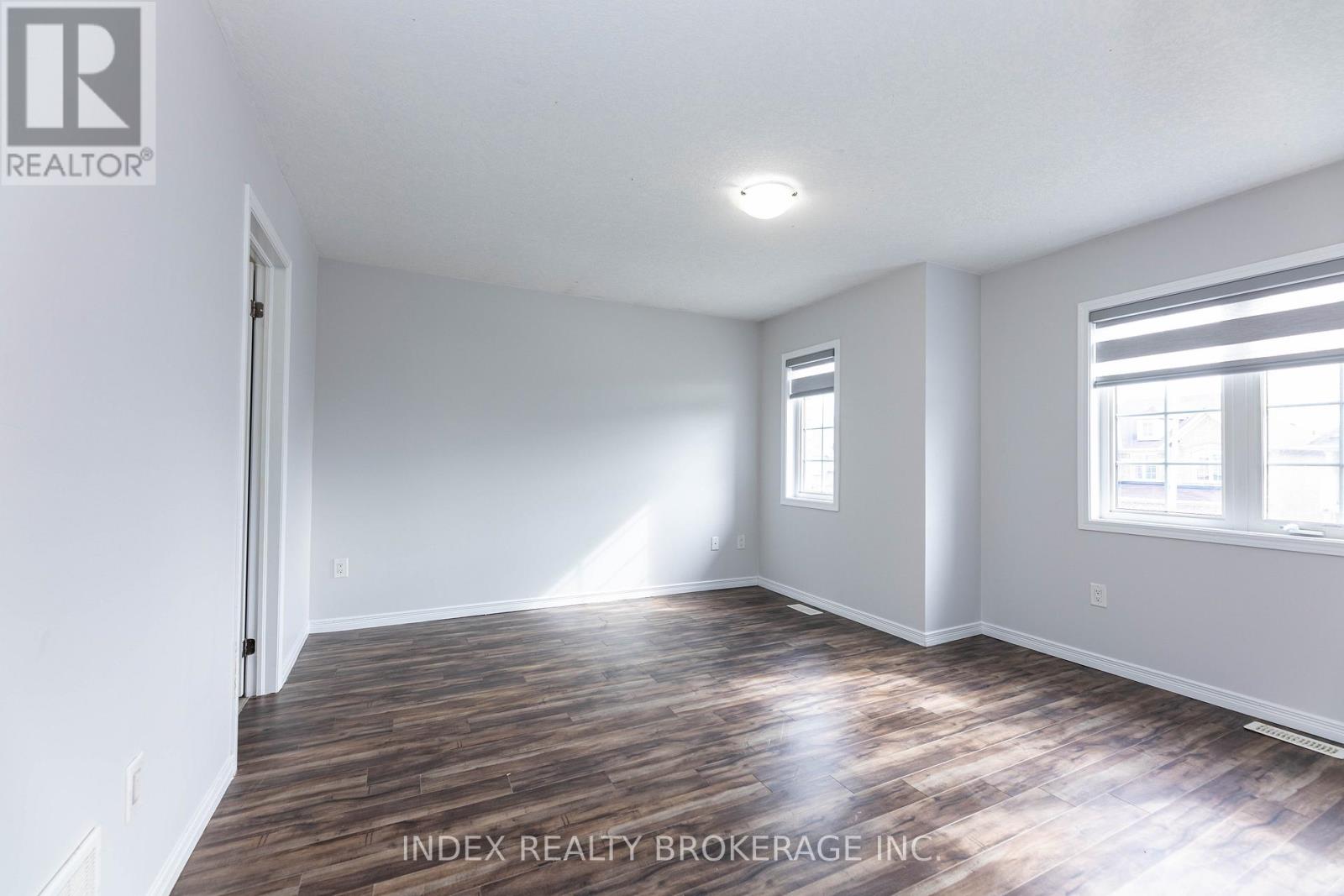 Photo 1 of 7713 Black Maple Drive, Niagara Falls ON