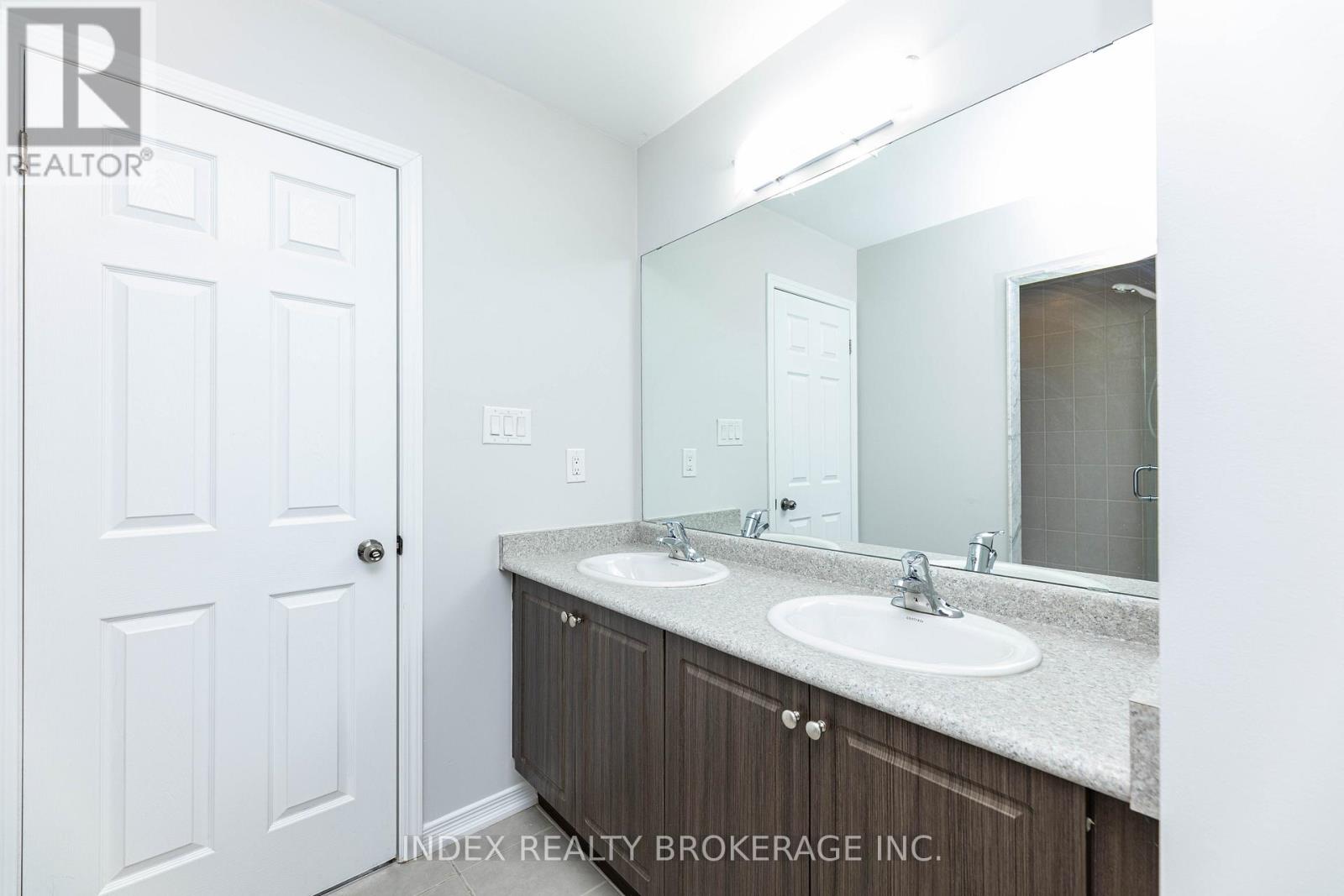 Photo 15 of 7713 Black Maple Drive, Niagara Falls ON