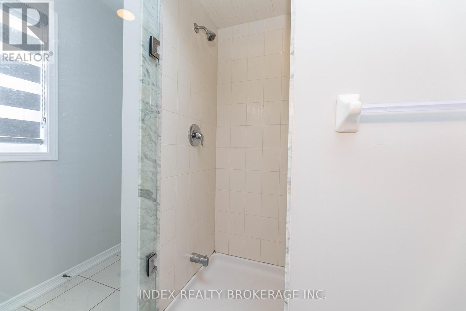 Photo 27 of 7713 Black Maple Drive, Niagara Falls ON