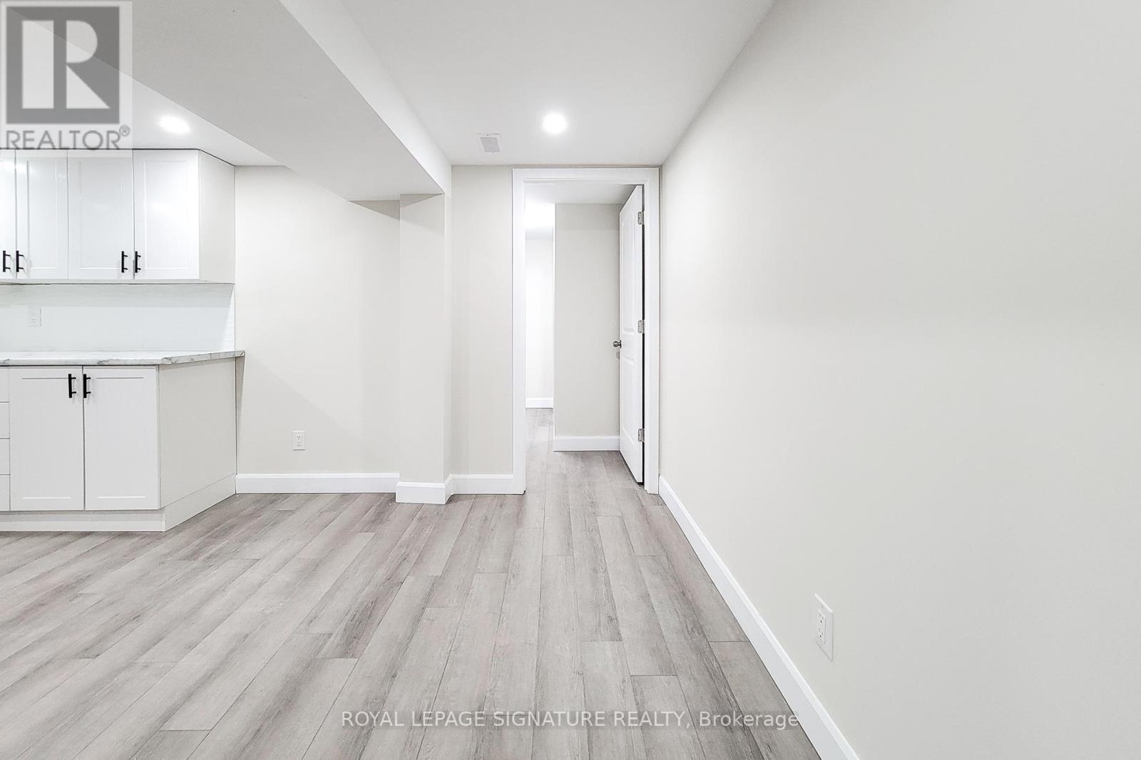 Photo 13 of 81 West 25th Street, Hamilton ON