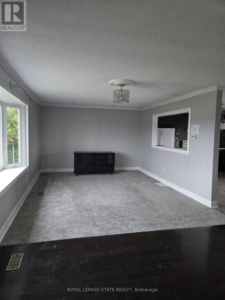 Photo 7 of 9382 Silver Street, West Lincoln ON
