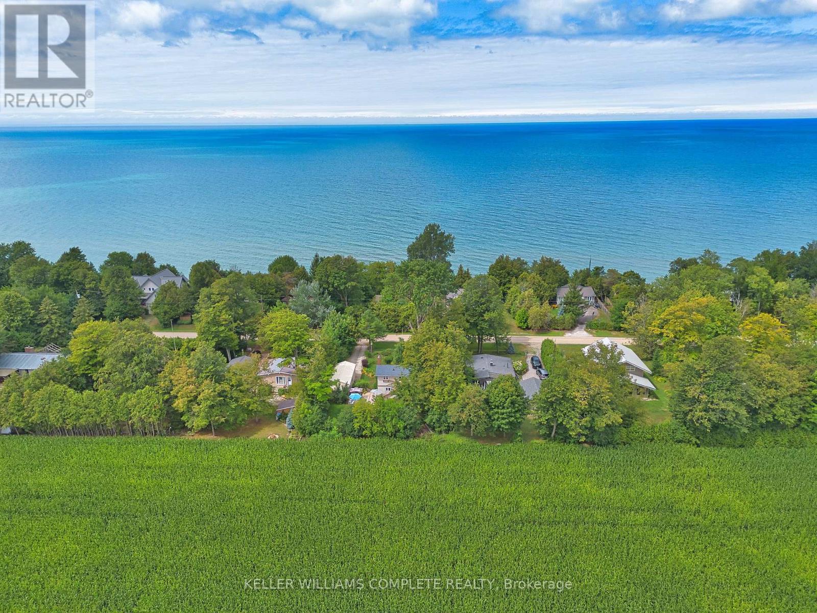 Photo 27 of 74434 Woodland Drive, Bluewater ON