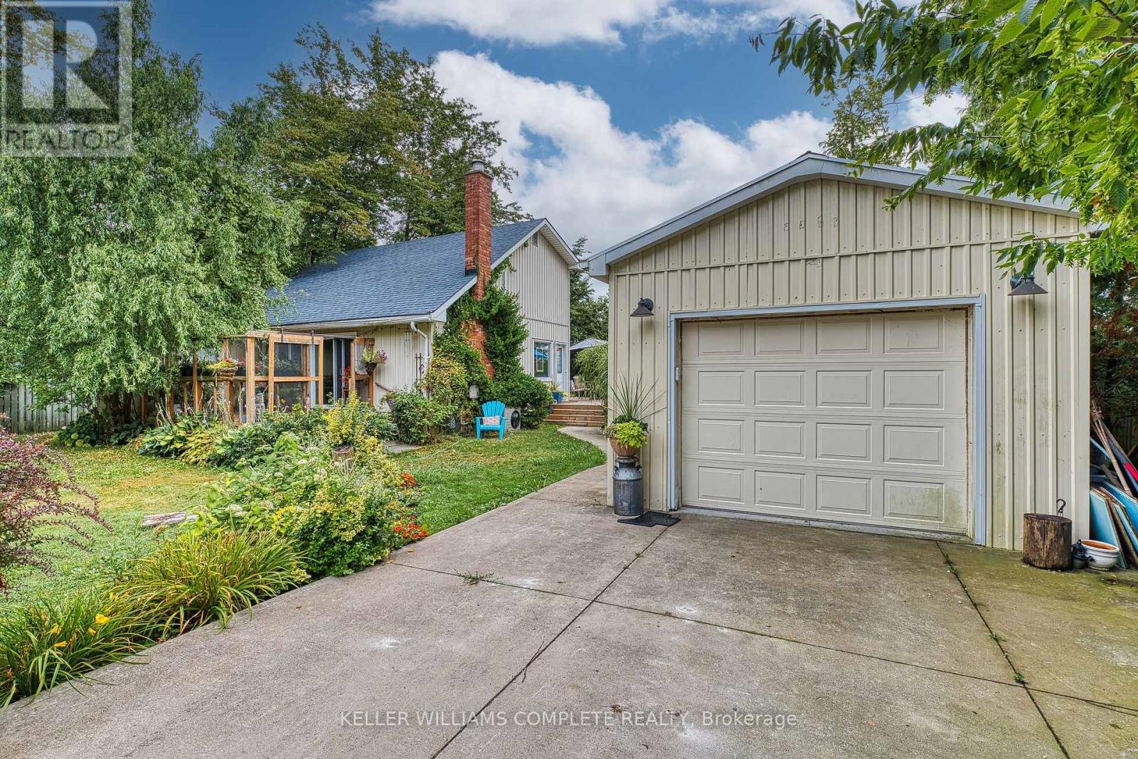 Photo 6 of 74434 Woodland Drive, Bluewater ON