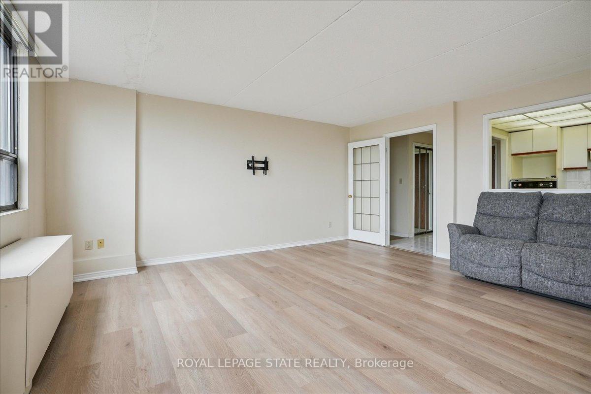Photo 12 of 602 99 Donn Avenue, Hamilton ON