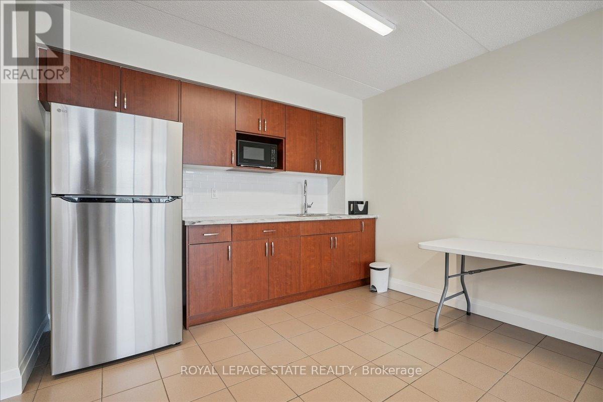 Photo 19 of 602 99 Donn Avenue, Hamilton ON