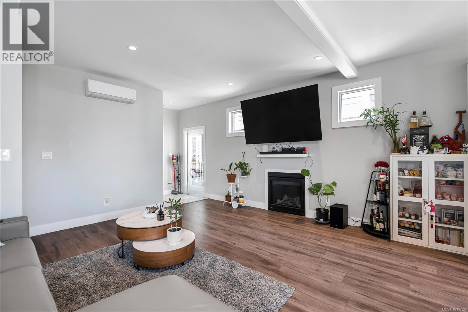 929 Peace Keeping Cres, Langford