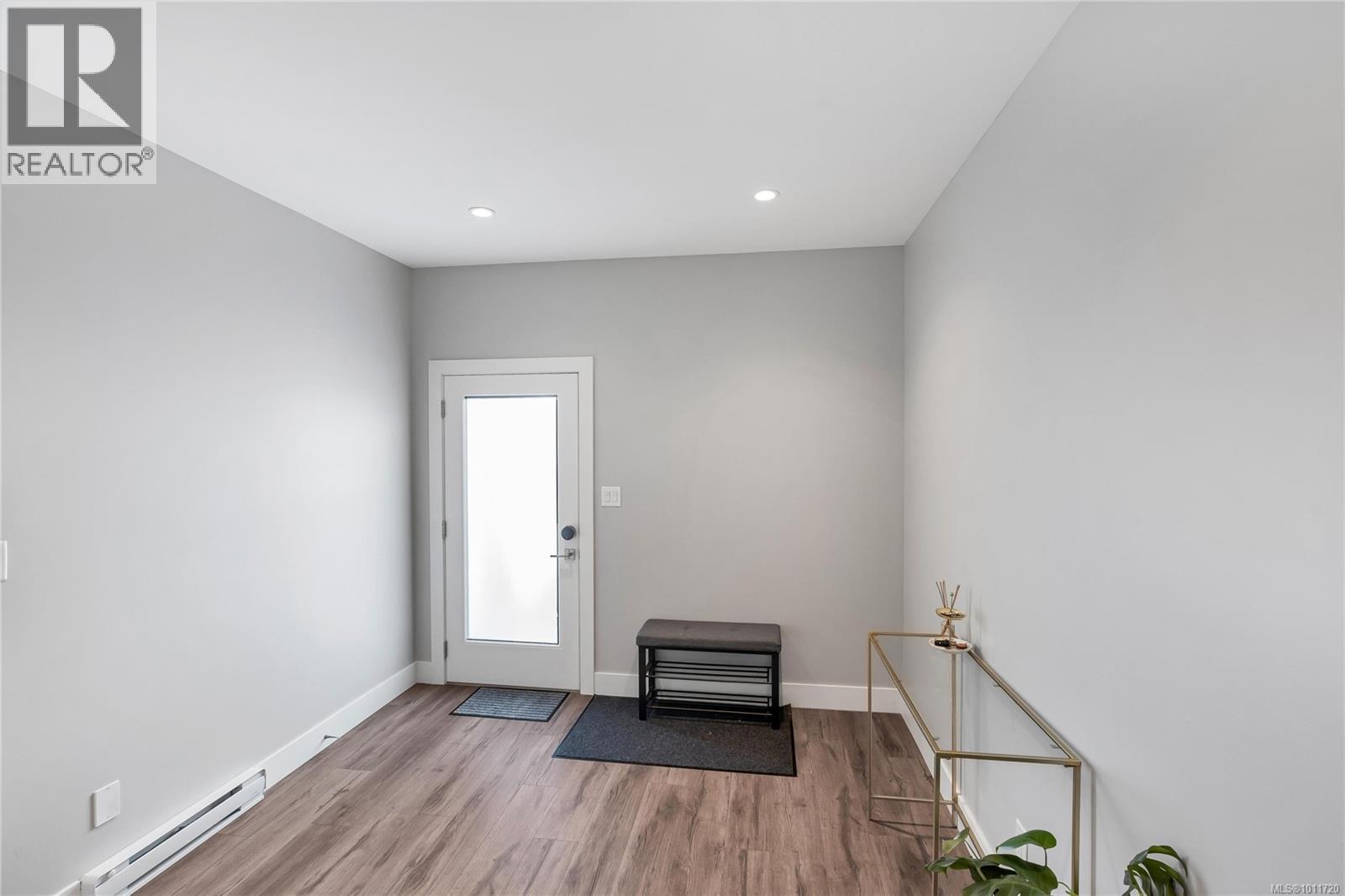 929 Peace Keeping Cres, Langford