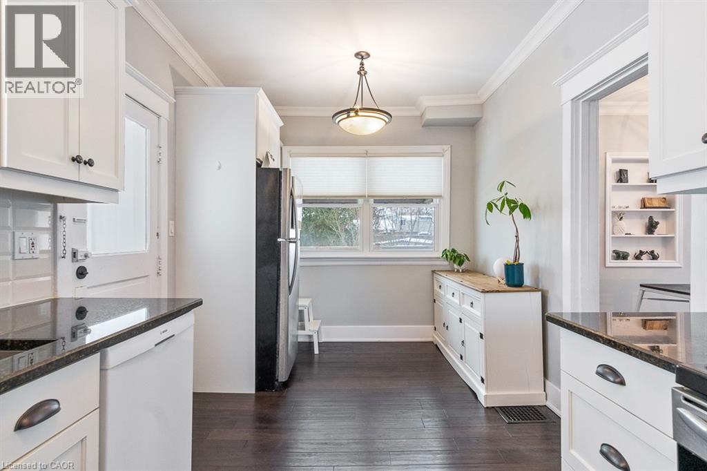 Photo 16 of 4297 East Avenue Unit 1, Beamsville ON