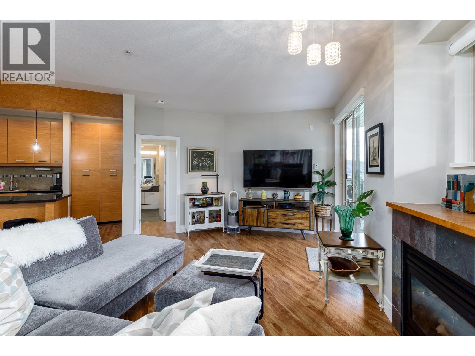 Photo 5 of 301 560 Raven Woods Drive, North Vancouver BC