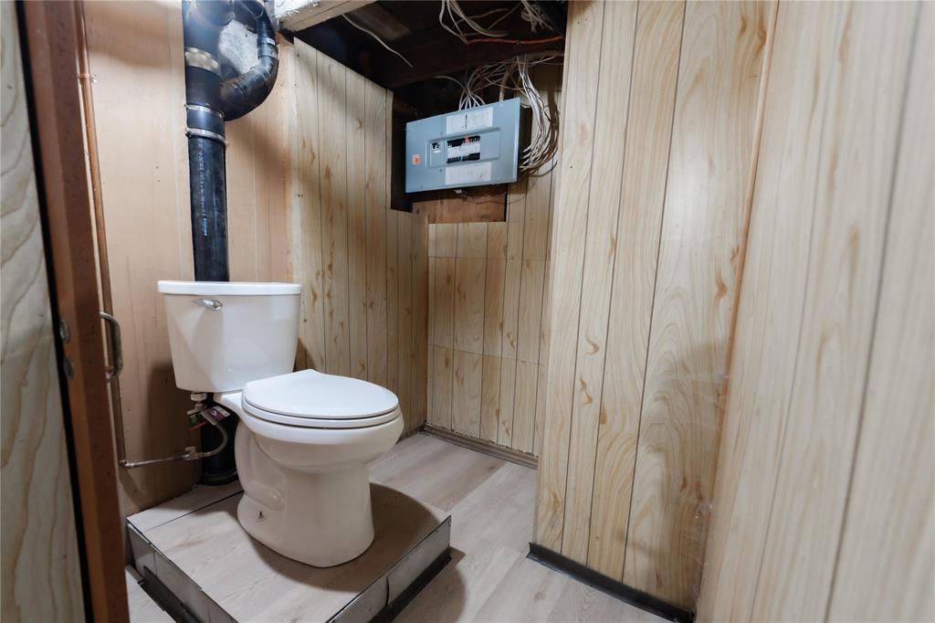 Photo 12 of 165 Hespeler Avenue, Winnipeg MB