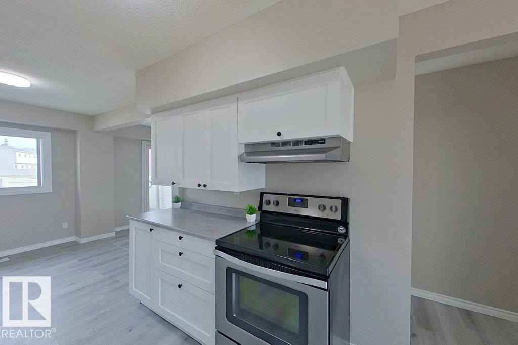 Photo 23 of 124 Centennial Co Nw, Edmonton AB