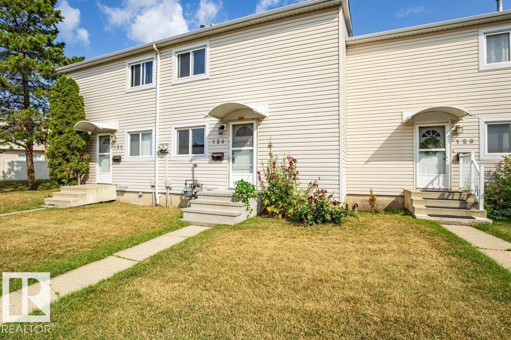 Photo 5 of 124 Centennial Co Nw, Edmonton AB