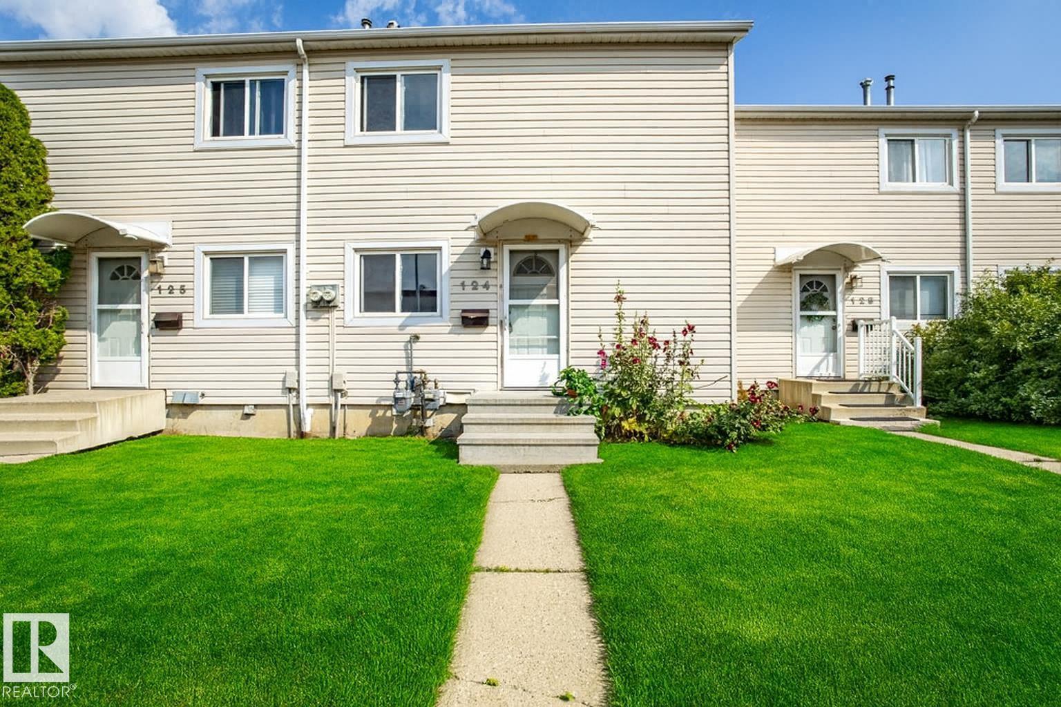 Photo 14 of 124 Centennial Co Nw, Edmonton AB