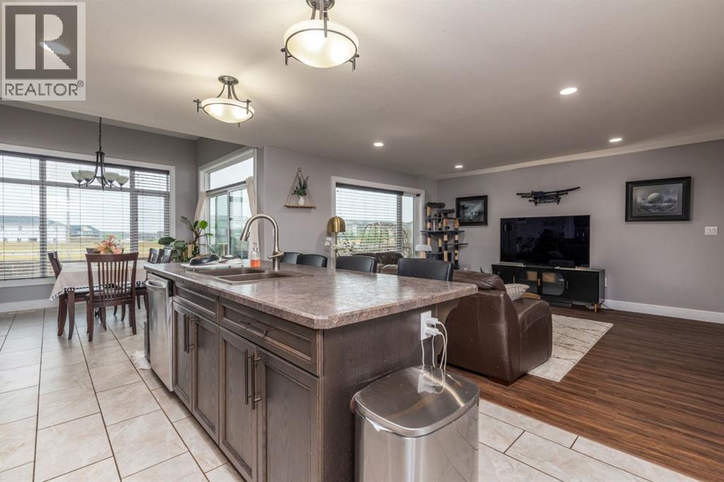 Photo 14 of 4132 34 Street, Lloydminster SK