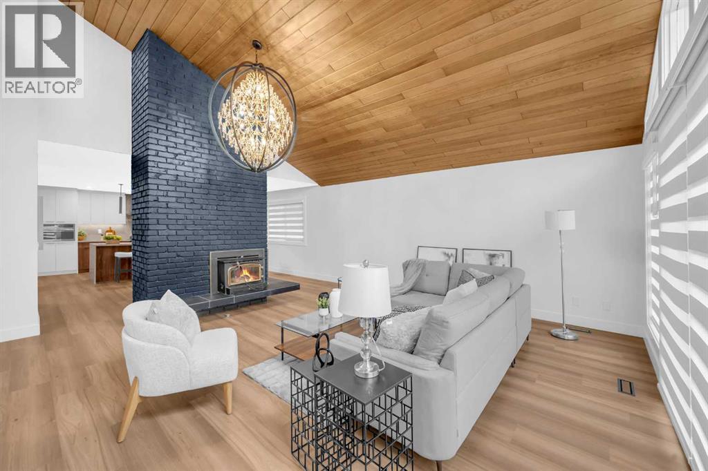 Single Family House Bungalow for Sale in  Edgewood Place NW Edgemont Calgary 