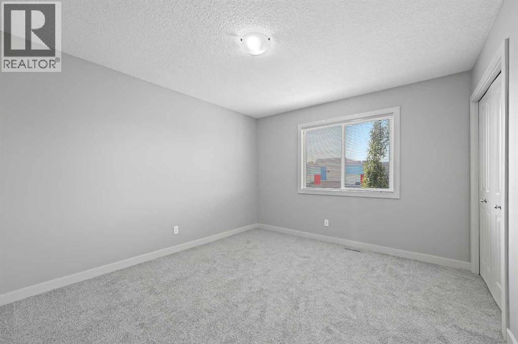 Single Family House for Sale in  Bridlerange Place SW Bridlewood Calgary 
