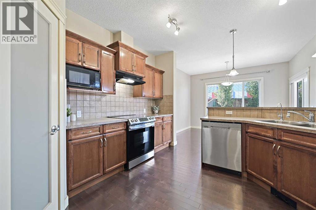 Single Family House for Sale in  Bridlerange Place SW Bridlewood Calgary 
