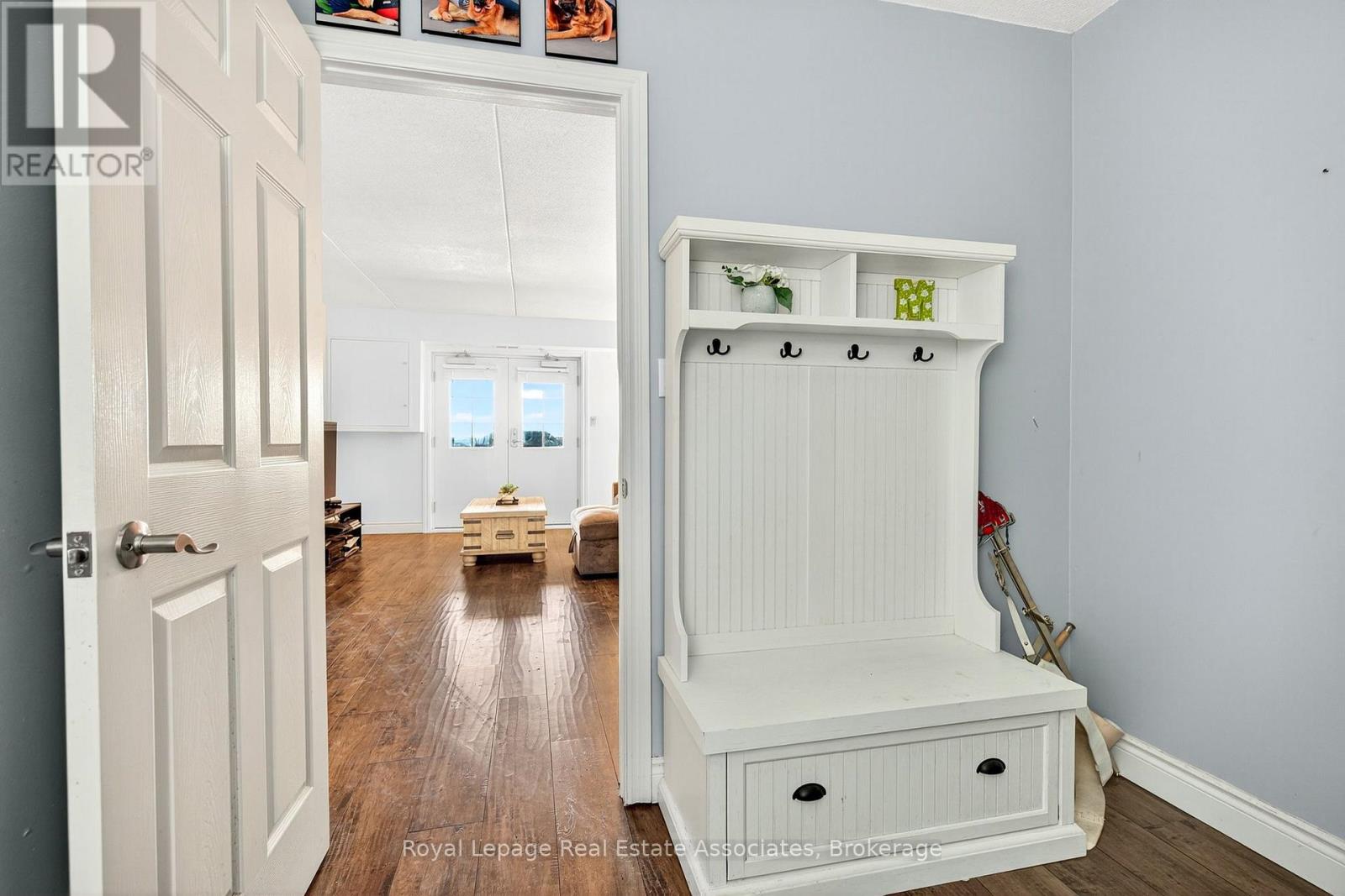Photo 15 of 308 4005 Kilmer Drive, Burlington ON