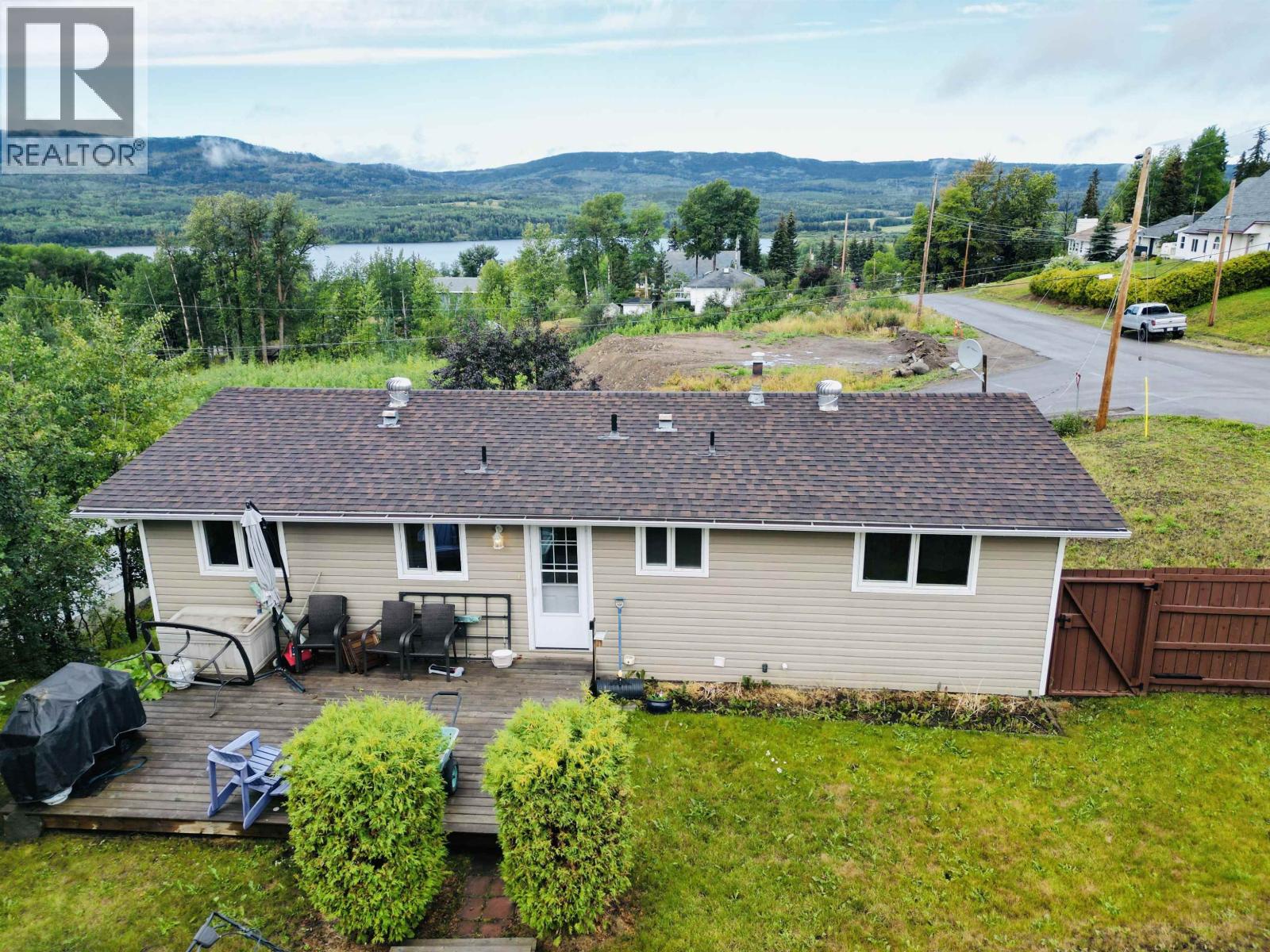 416 CARROLL Street, Burns Lake