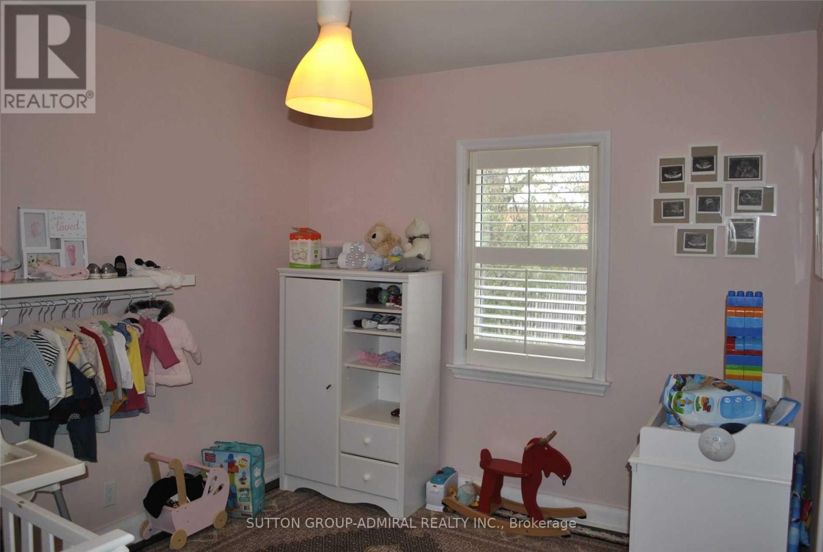 Photo 14 of 138 Poyntz Avenue, Toronto ON