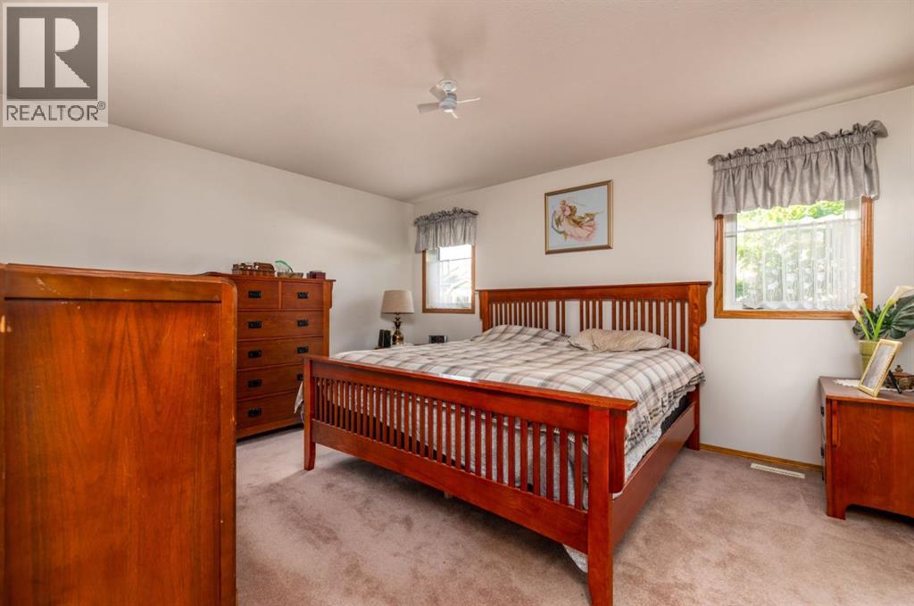Photo 37 of 3401 64 Avenue, Lloydminster AB