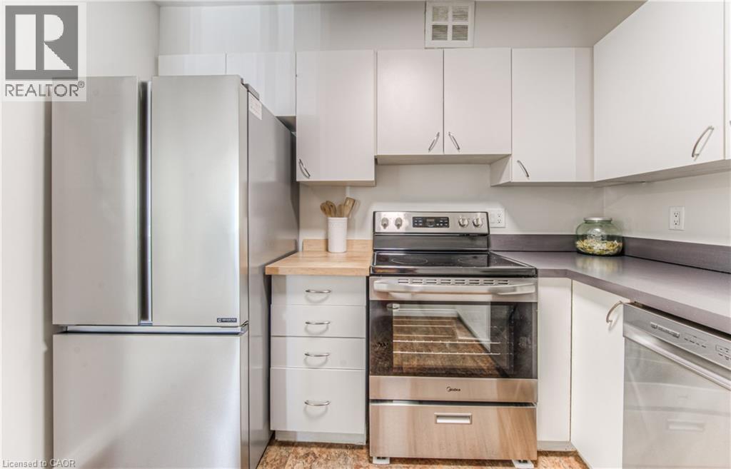 Photo 25 of 15 Hofstetter Avenue Unit 213, Kitchener ON