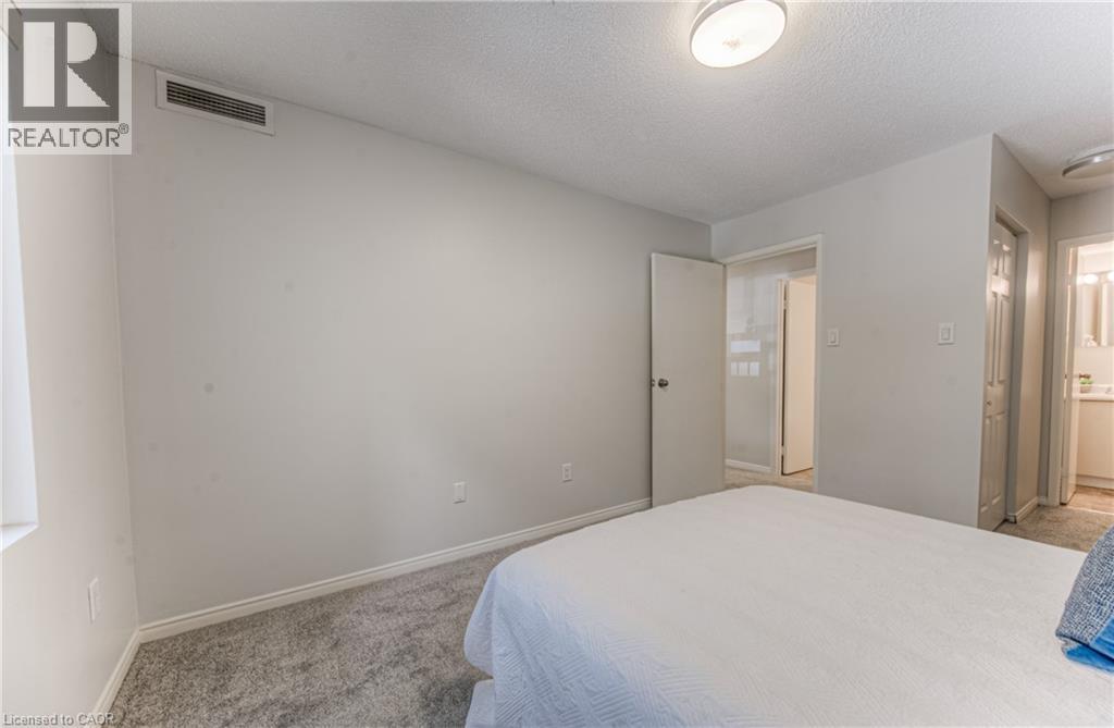 Photo 7 of 15 Hofstetter Avenue Unit 213, Kitchener ON
