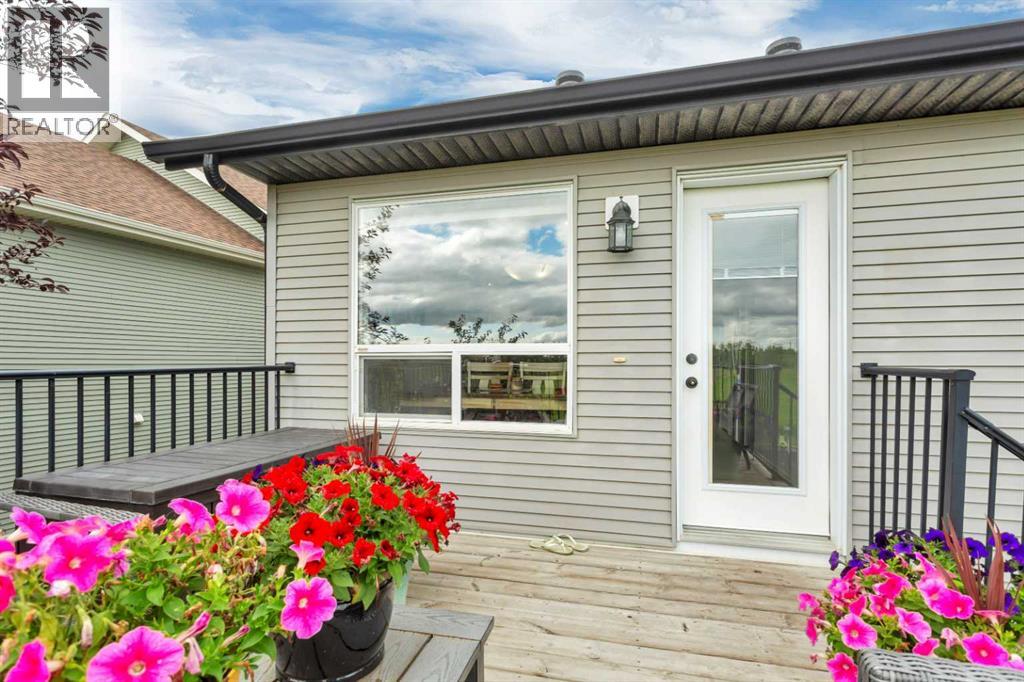 Photo 3 of 79 Stephenson Crescent, Red Deer AB