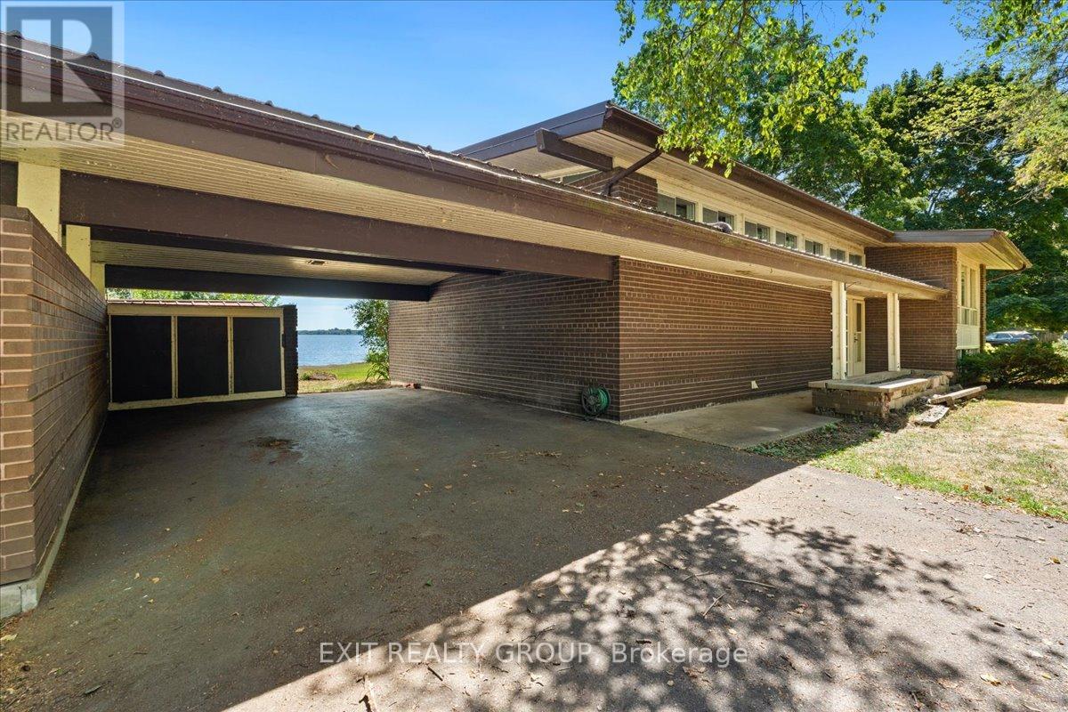 Photo 33 of 22649 Loyalist Parkway, Quinte West ON