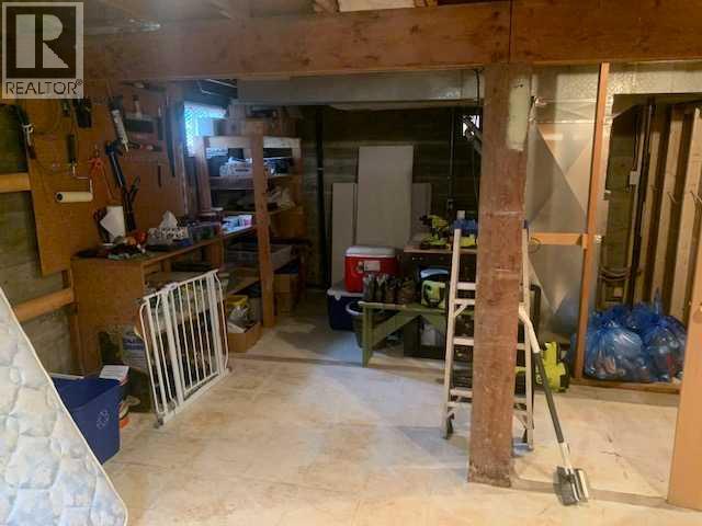Single Family House for Sale in   Street S Victoria Park Lethbridge 