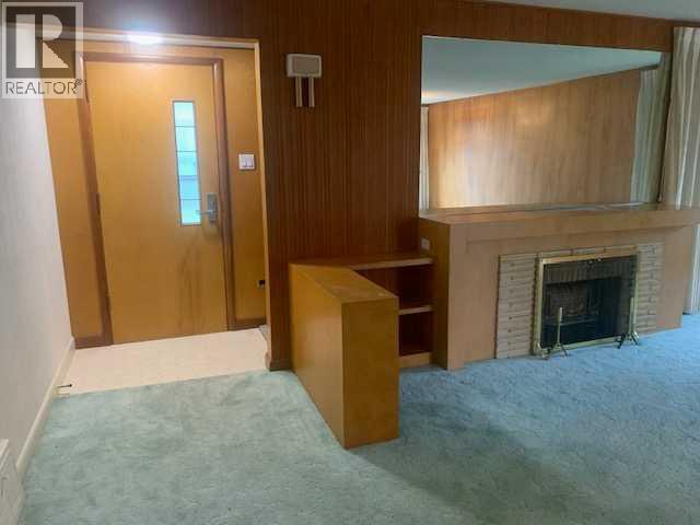 Single Family House for Sale in   Street S Victoria Park Lethbridge 