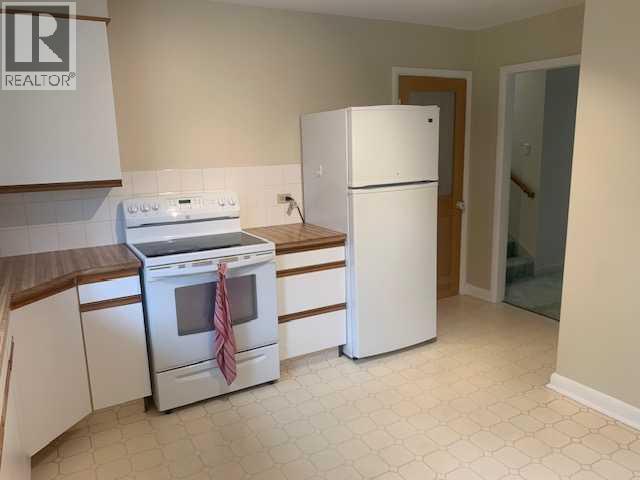 Single Family House for Sale in   Street S Victoria Park Lethbridge 