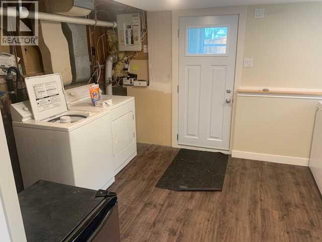 Single Family House for Sale in   Street S Victoria Park Lethbridge 