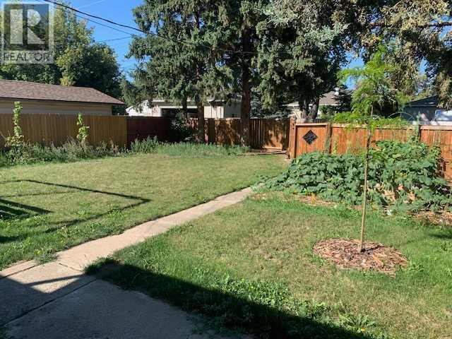Single Family House for Sale in   Street S Victoria Park Lethbridge 