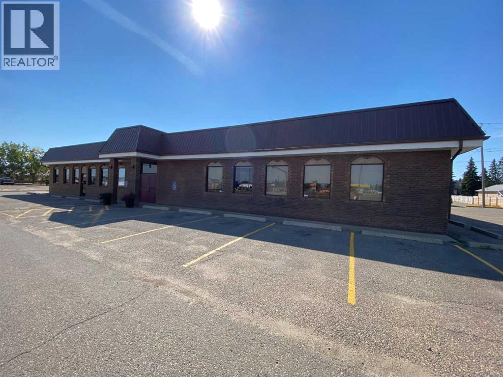 Photo 1 of 5036 46 Avenue, Taber AB
